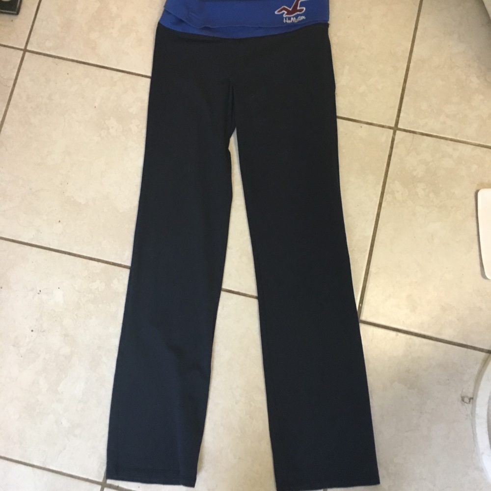 🌸 Hollister yoga pants!